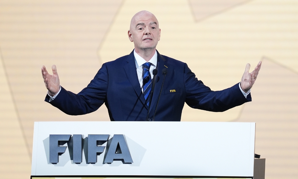 足球的精神 足球的精神